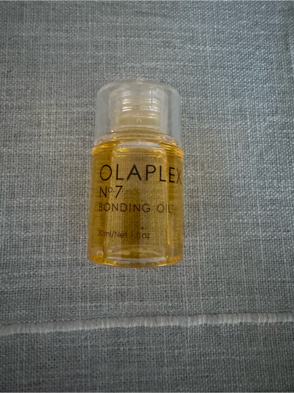 OLAPLEX No.7 Bonding Oil - Clear Bottle with Golden Oil